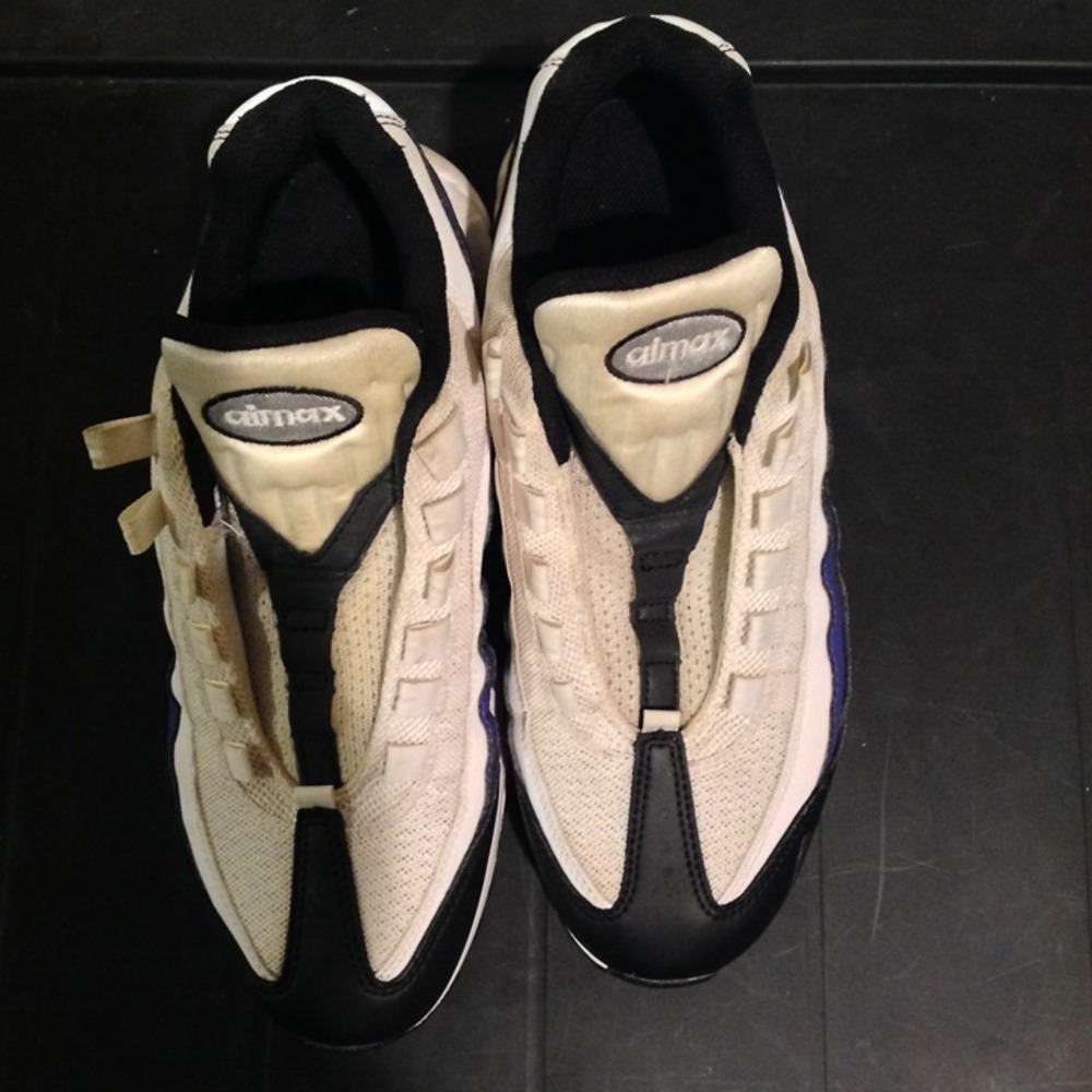Nike Air Max White & Blue Sneakers Size 8 Men's
